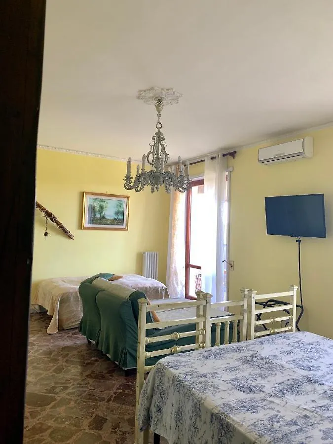 Larala' Bed & Breakfast Lecce Italy